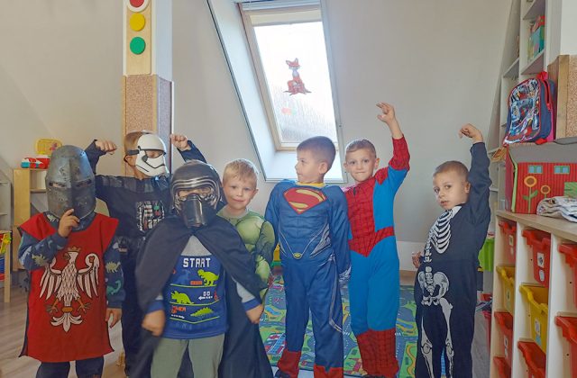 Dzień chłopaka u Puchatków, chłopcy