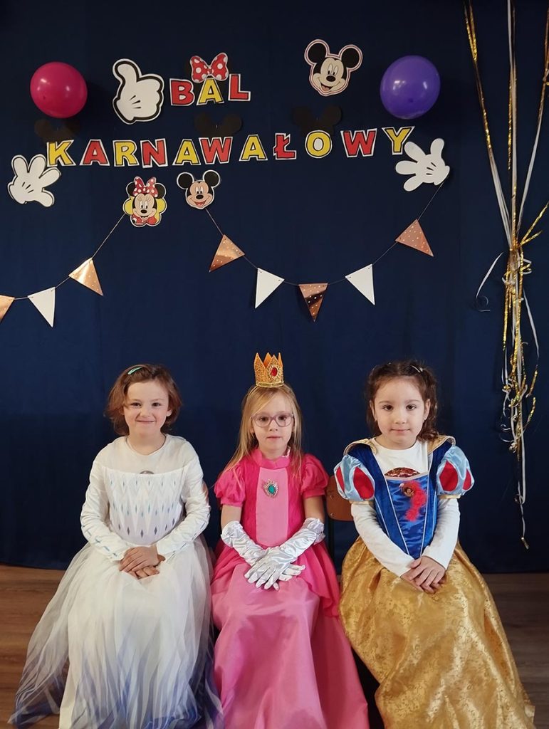 Bal karnawałowy
