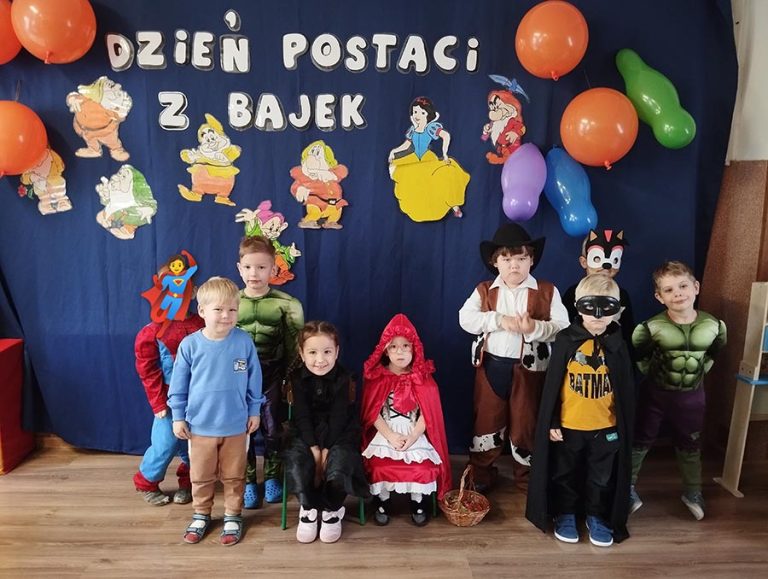 Dzień postaci z bajek